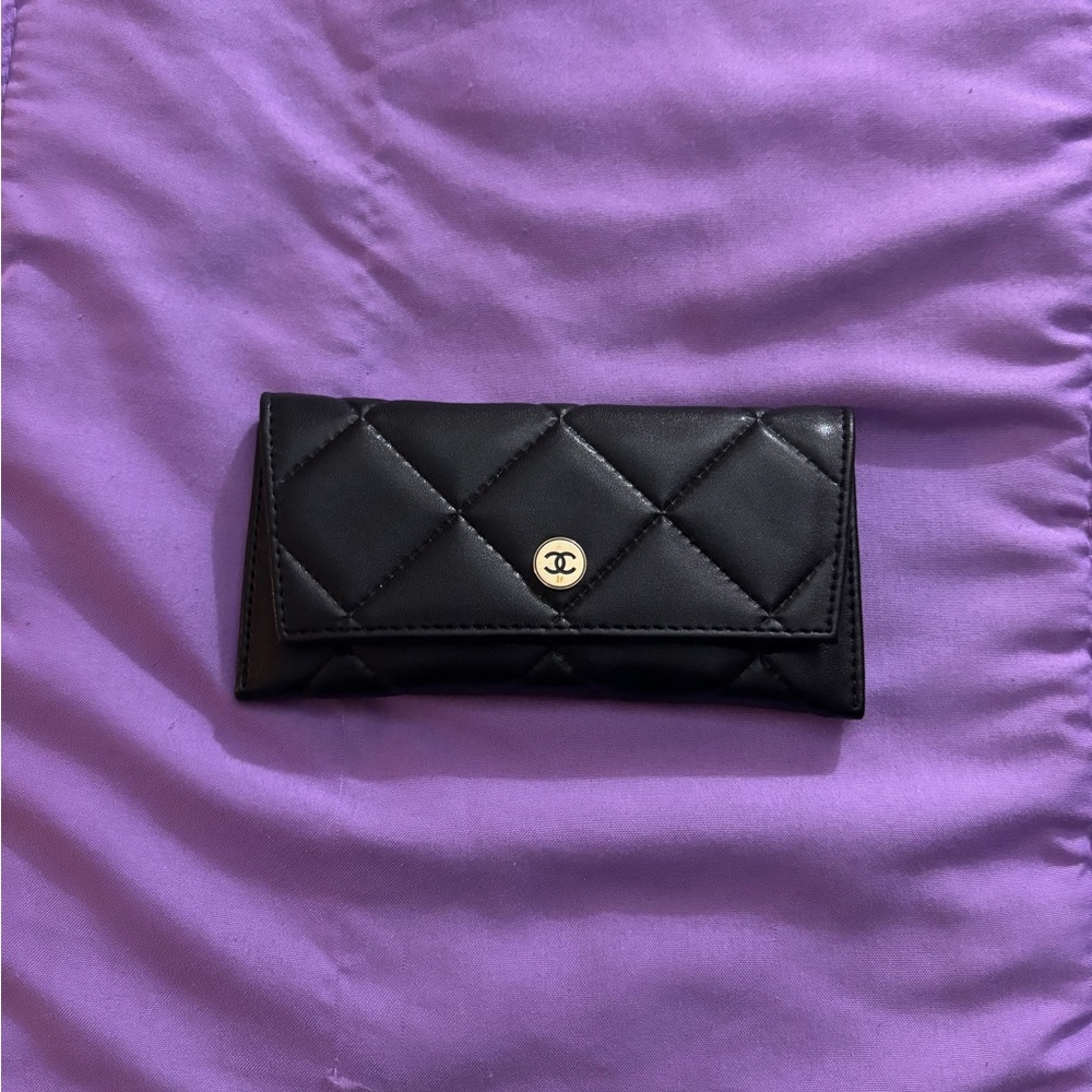 Chanel coin wallet